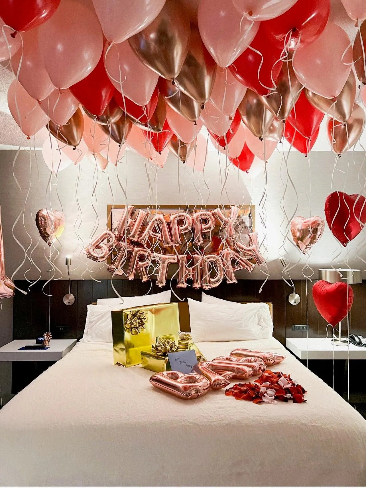 Hotel Room Decor Balloon Arrangement for Stunning Ambiance - My Blush Peony