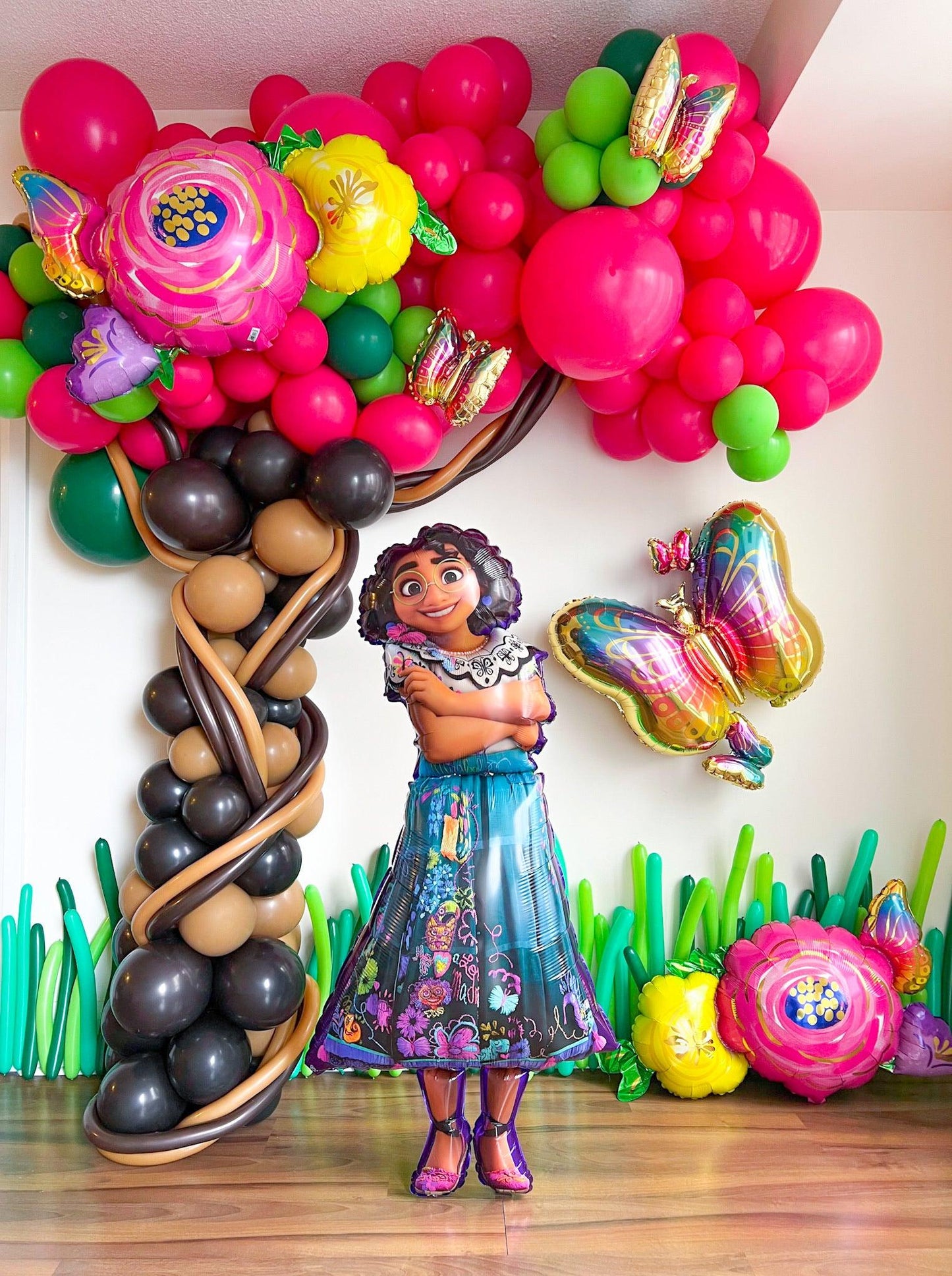 Balloon Tree - Unique Decorative Balloon for Parties and Events - My Blush Peony