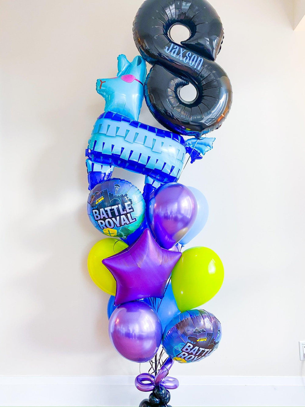 Personalized Sports and Gaming Balloon Bunch for Toronto Events - My Blush Peony