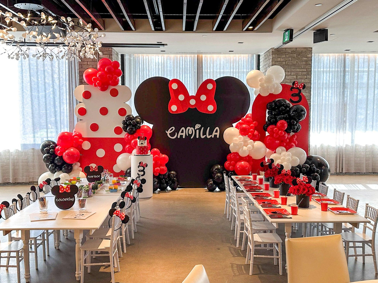 Balloon Garland - Stunning Party Decorations with Mickey and Minnie for Toronto - My Blush Peony